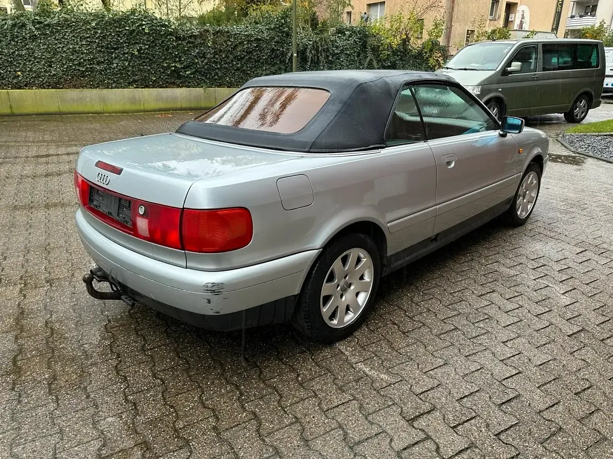 Gebraucht Audi 100 150 PS (110 kW) 1995 Silber Cabrio