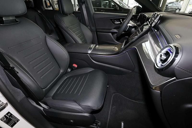 Gebraucht Mercedes GLC220 AMG 197 PS (144 kW) 2025 Unilack polarweiß SUV