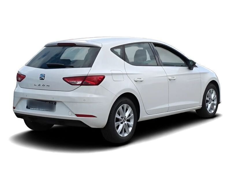 Weiss Gebraucht 2018 Seat Leon Style Limousine | 10.649 € (Fairer Preis) - Bild 1/1