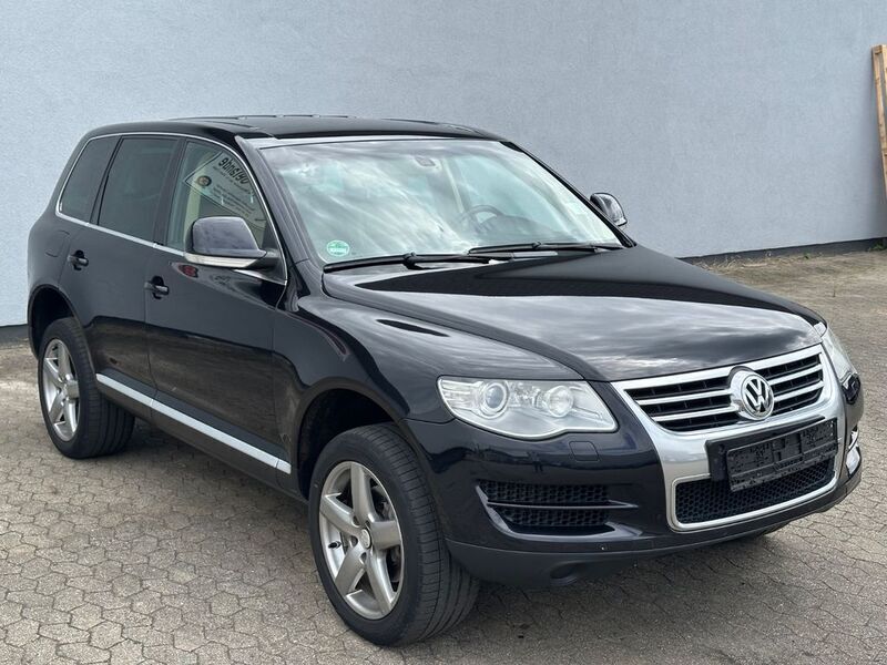 Schwarz Gebraucht 2008 VW Touareg SUV | 7.450 € (Guter Preis) - Bild 1/4
