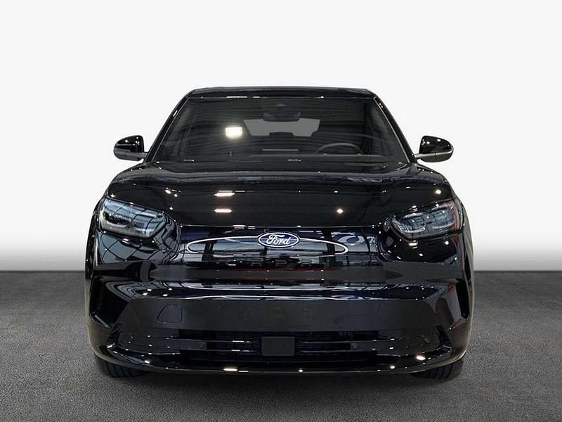 Second-hand Ford Capri 210 kW (286 CP) 2024 Negru Berlinǎ