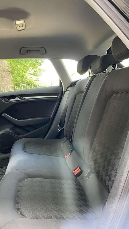 Gebraucht Audi A3 Ambiente 125 PS (91 kW) 2014 Limousine