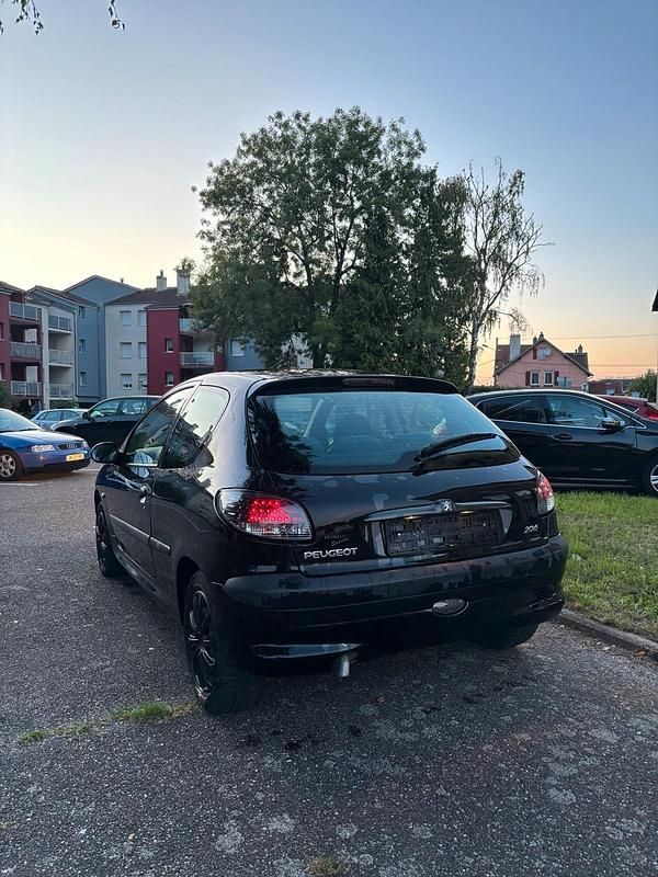 Gebraucht 2002 Peugeot 206 Coupé | 1.300 € - Bild 1/3