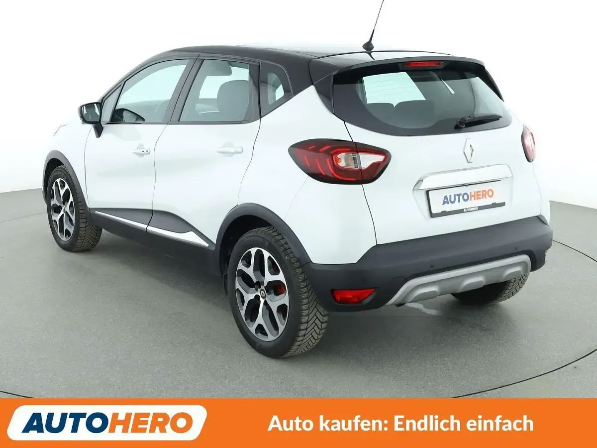 Używany Renault Captur Intens 90 KM (66 kW) 2018 Biały SUV