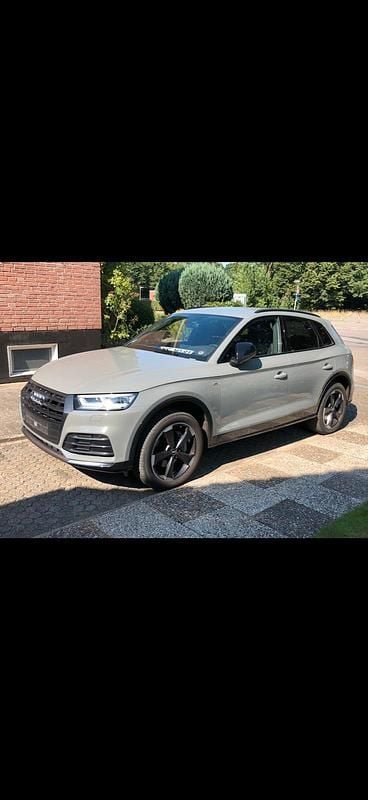 Gebraucht Audi Q5 S-Line 190 PS (139 kW) 2018 Grau SUV