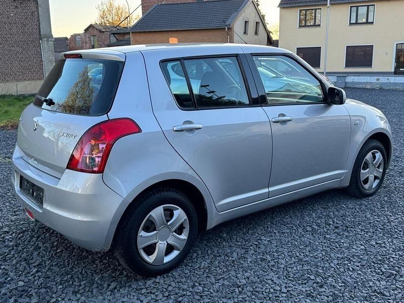 Gebraucht Suzuki Swift Snow 92 PS (67 kW) 2008 Grau Kleinwagen