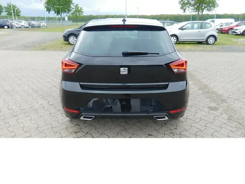 Gebraucht Seat Ibiza FR-Line 110 PS (80 kW) 2024 Mitternachtsschwarzschwarz Kleinwagen