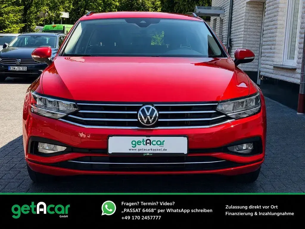 Gebraucht VW Passat Business 122 PS (89 kW) 2023 Rot Kombi