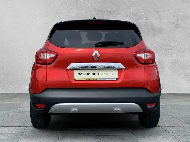 Gebraucht Renault Captur XMOD 118 PS (86 kW) 2017 Rot SUV