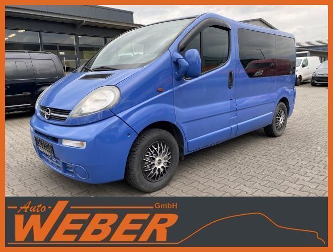 Tintenblau Gebraucht 2006 Opel Vivaro Van | 6.750 € (Fairer Preis) - Bild 1/4
