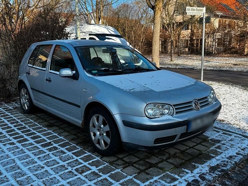 Grau Gebraucht 1997 VW Golf Limousine | 1.000 € (Fairer Preis) - Bild 1/4