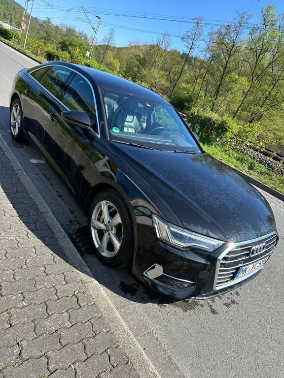 Schwarz Gebraucht 2019 Audi A6 Ambiente Limousine | 28.000 € (Superpreis) - Bild 1/4