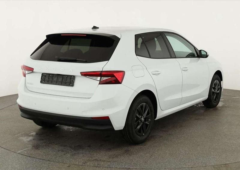 Neu Skoda Fabia Selection 116 PS (85 kW) 2025 Brillant silber metallic Kleinwagen