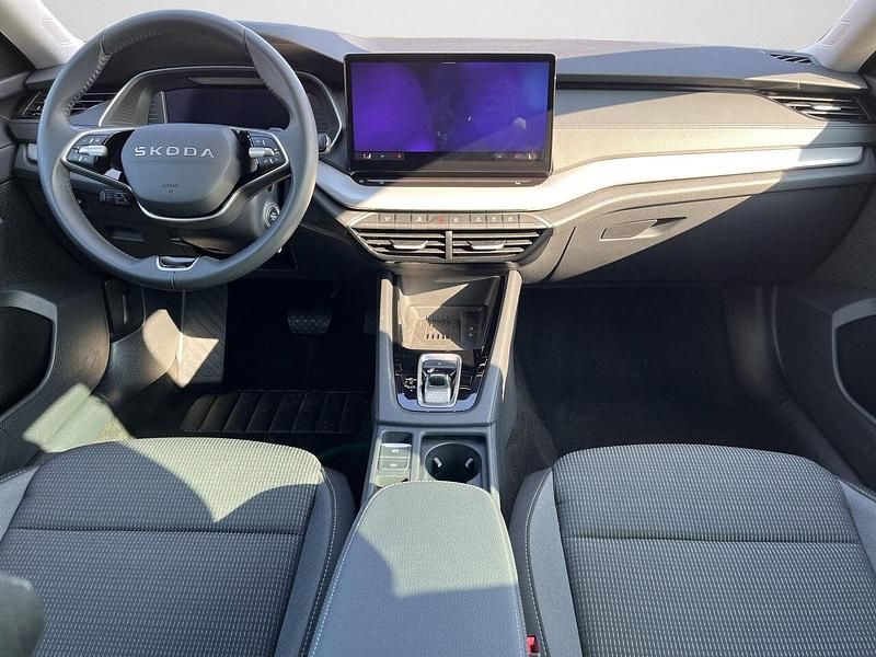 Gebraucht Skoda Octavia Selection 150 PS (110 kW) 2025 Graphitegrau metallic (metallic) Limousine