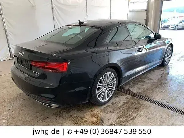 Gebraucht Audi A5 S-Line 204 PS (150 kW) 2021 Mythosschwarz (metallic) Coupé