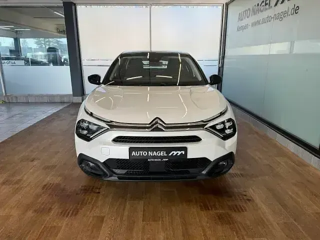 Gebraucht Citroën C4 Feel 131 PS (96 kW) 2023 Weiß SUV
