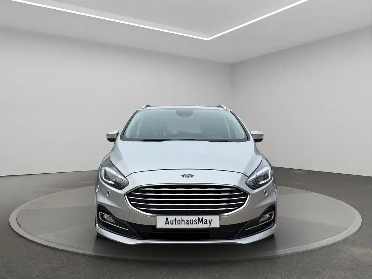 Używany Ford S-MAX Trend 190 KM (139 kW) 2020 Srebrny Minivan