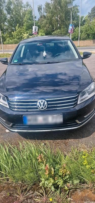 Usata VW Passat 140 CV (102 kW) 2012 Nero Berlina