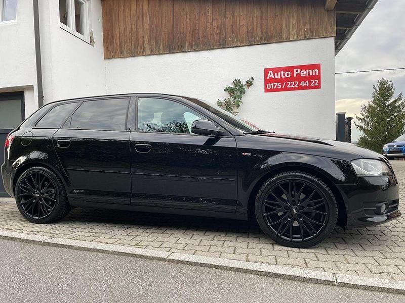 Schwarz Gebraucht 2012 Audi A3 S-Line Limousine | 7.490 € (Etwas zu teuer) - Bild 1/4