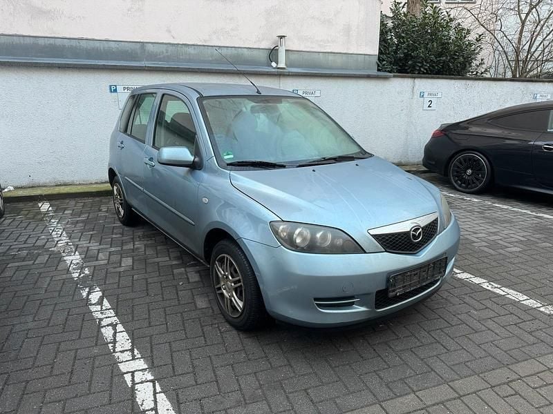 Blau Gebraucht 2007 Mazda 2 Kleinwagen | 950 € (Superpreis) - Bild 1/4