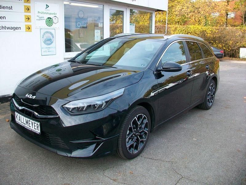 Schwarz Gebraucht 2023 Kia Ceed Sportswagon Kombi | 21.995 € (Fairer Preis) - Bild 1/4