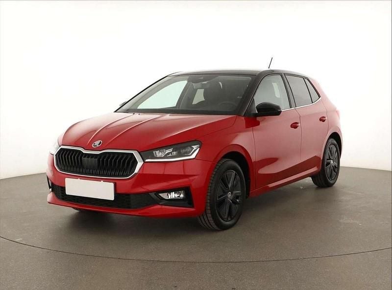 Velvetrot metallic (metallic) Gebraucht 2023 Skoda Fabia Style Limousine | 18.739 € (Guter Preis) - Bild 1/4