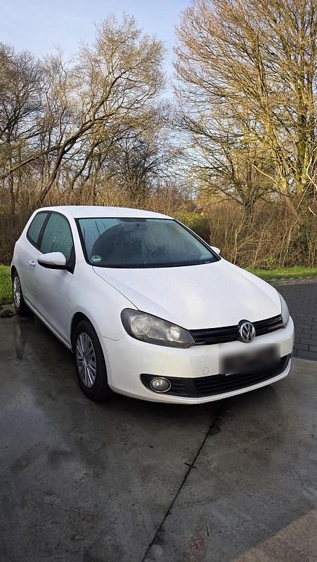 Weiß Gebraucht 2009 VW Golf VI Limousine | 1.850 € (Superpreis) - Bild 1/4