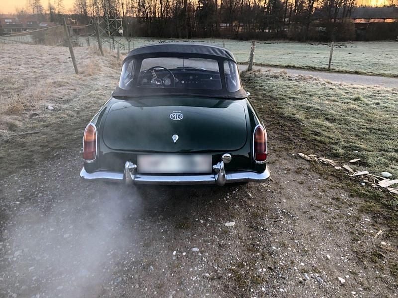 Gebraucht MG B 90 PS (66 kW) 1966 Grün Cabrio