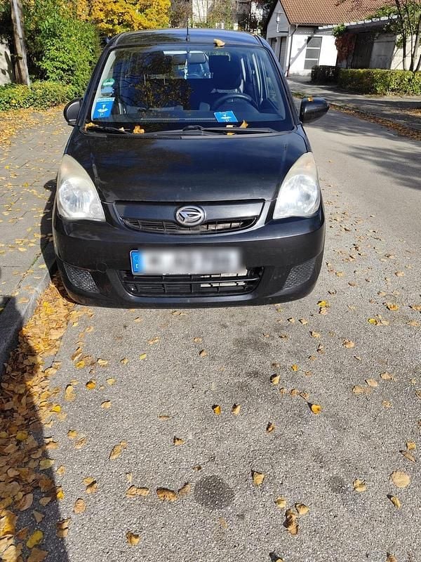 Schwarz Gebraucht 2008 Daihatsu Charade Kleinwagen | 600 € - Bild 1/4