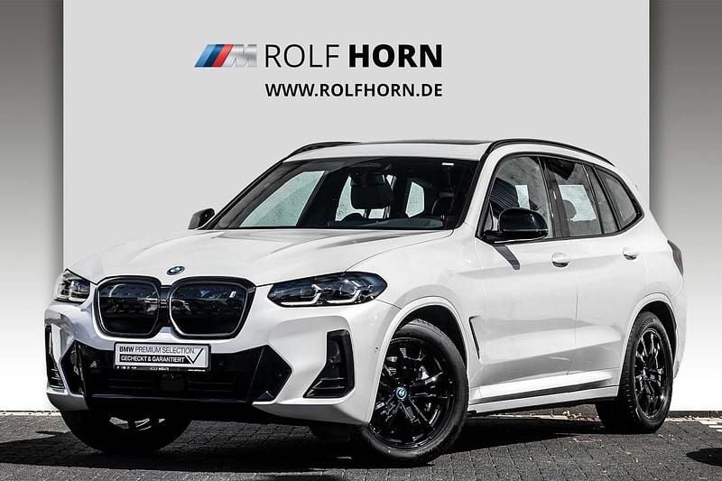 Weiß Gebraucht 2022 BMW iX3 Shadowline SUV | 38.830 € (Fairer Preis) - Bild 1/4