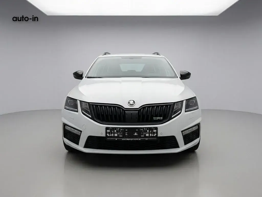 Gebraucht Skoda Octavia RS 184 PS (135 kW) 2020 Weiß Kombi
