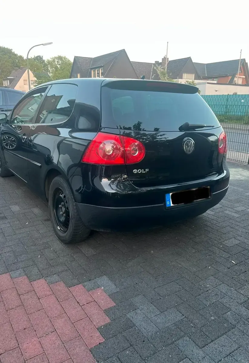 Occasion VW Golf 75 ch (55 kW) 2005 Noir Coupé