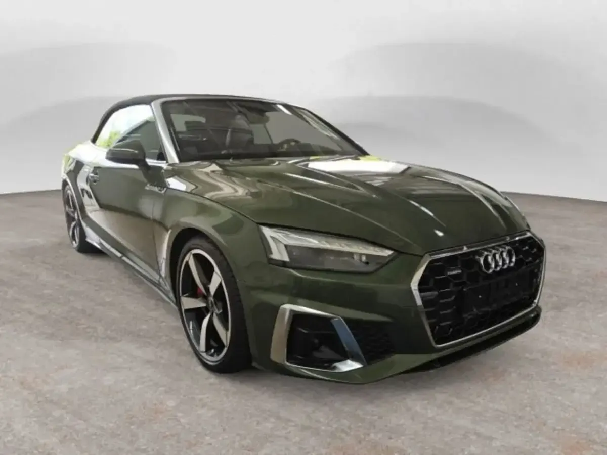Gebraucht Audi A5 Cabriolet S-Line 265 PS (194 kW) 2023 Distriktgrün metallic Cabrio