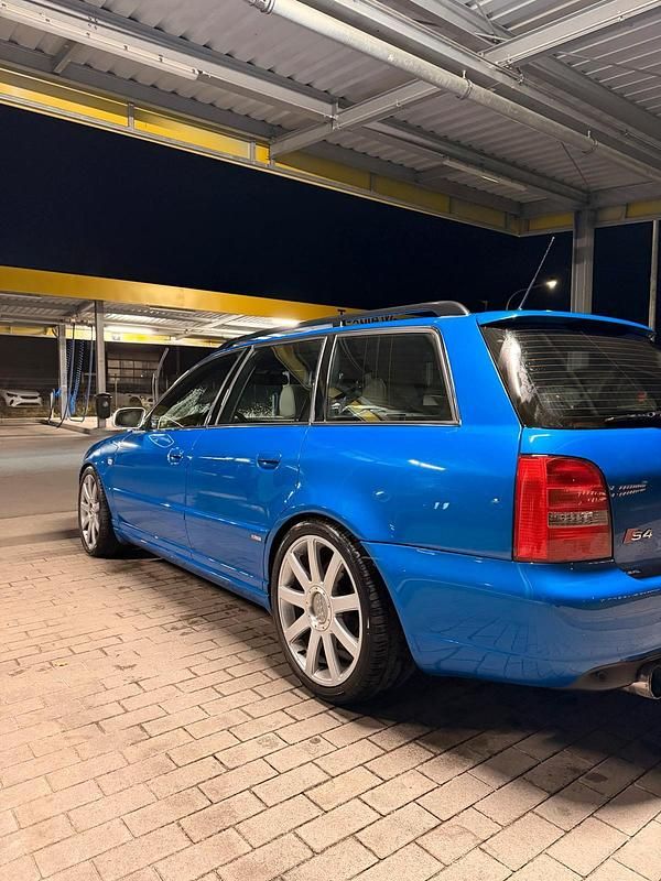 Gebraucht Audi S4 265 PS (194 kW) 2001 Blau Kombi