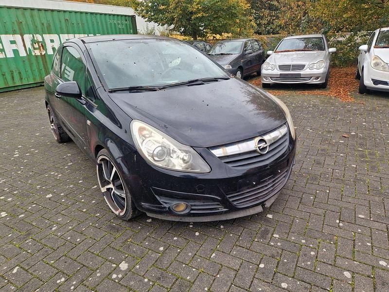 Gebraucht Opel Corsa Sport 125 PS (91 kW) 2006 Schwarz Kleinwagen