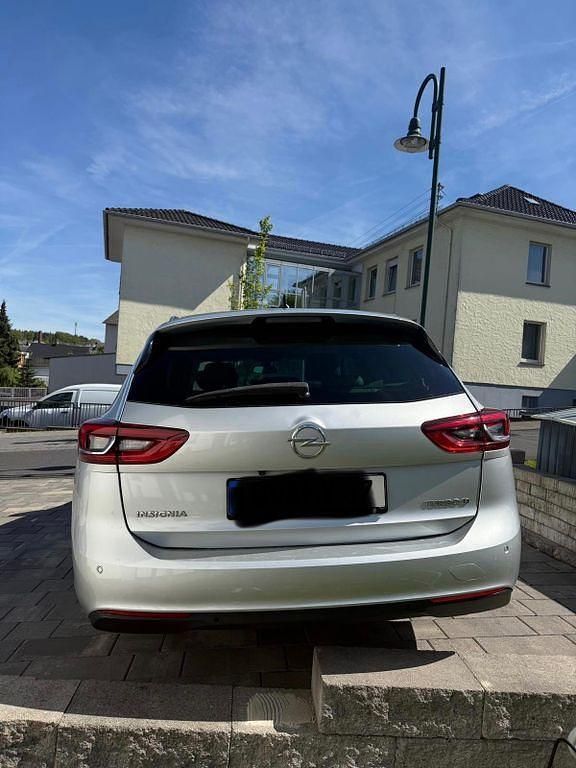 Gebraucht Opel Insignia Innovation 170 PS (125 kW) 2018 Silber Kombi