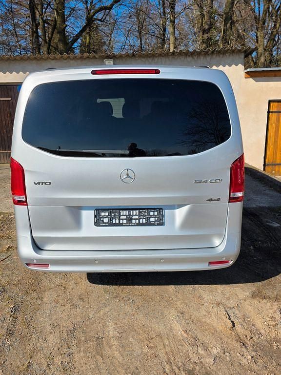 Occasion Mercedes Vito 237 ch (174 kW) 2022 Argent Van
