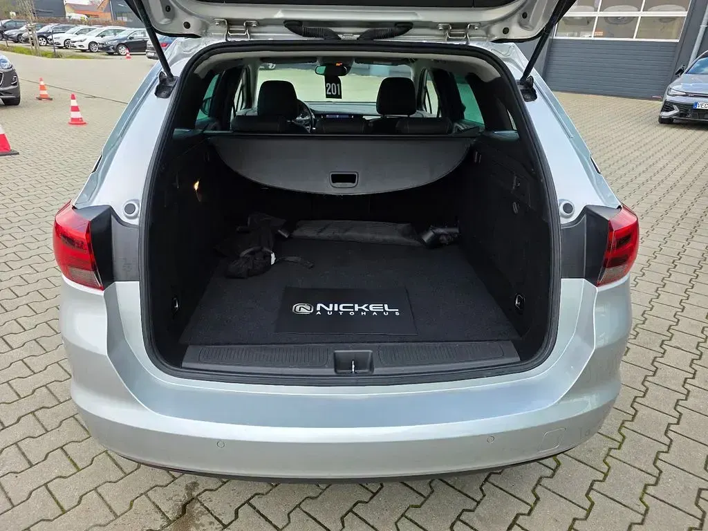 Gebraucht Opel Astra Elegance 122 PS (89 kW) 2021 Grau Limousine