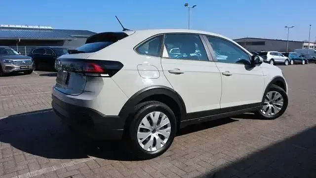 Używany VW Taigo 95 KM (69 kW) 2022 Szary SUV