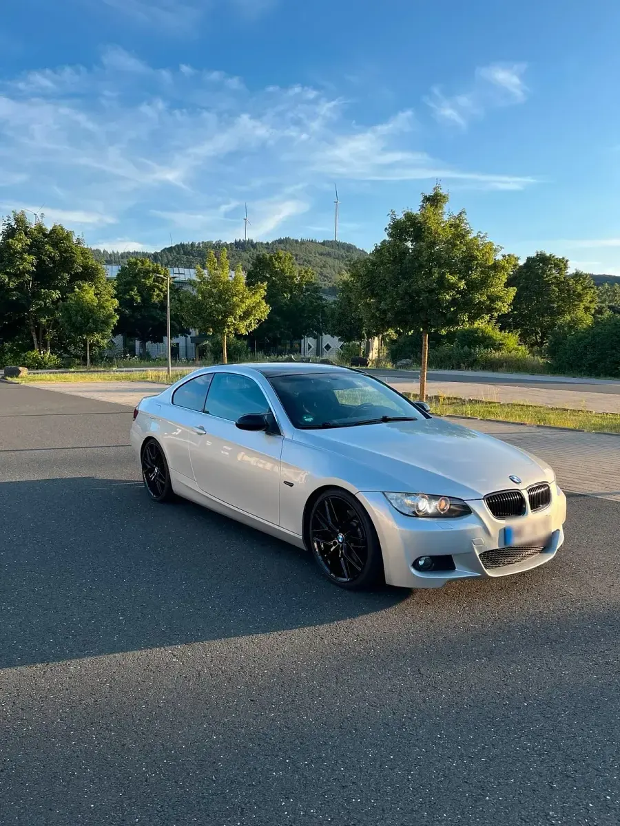 Gebraucht BMW 325 M Performance 218 PS (160 kW) 2007 Silber Coupé