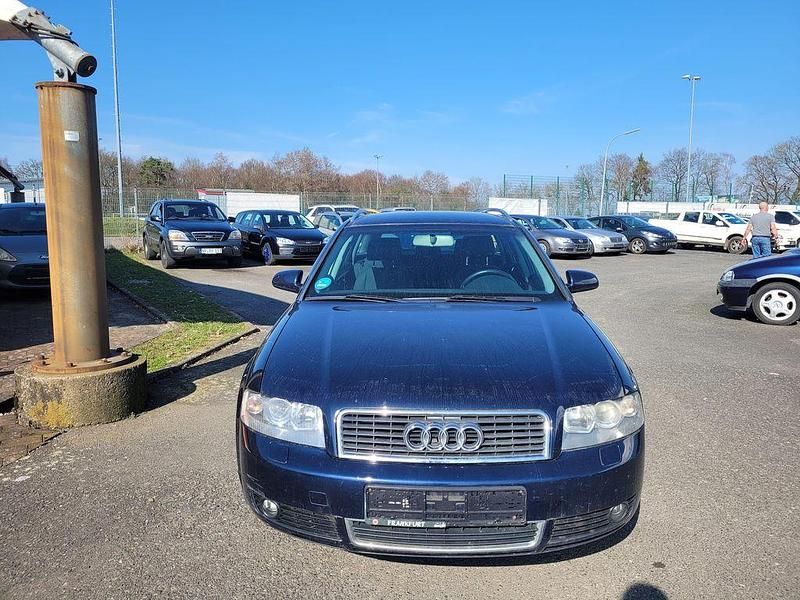 Gebraucht Audi A4 Comfort 150 PS (110 kW) 2003 Blau Limousine