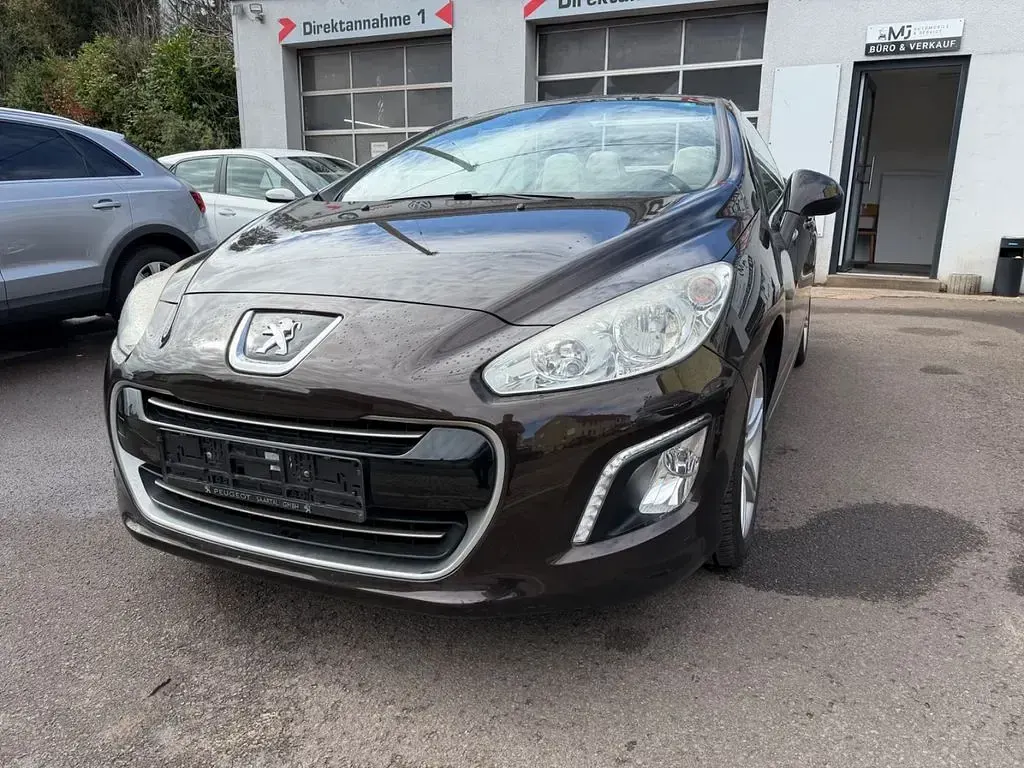 Gebraucht Peugeot 308 CC Active 156 PS (114 kW) 2011 Cabrio