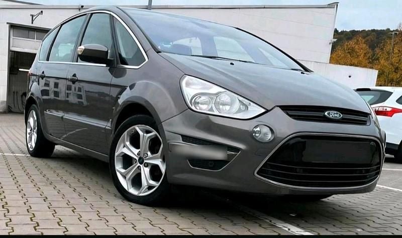 Gebraucht Ford S-MAX S 200 PS (147 kW) 2013 Braun Van / Kleinbus