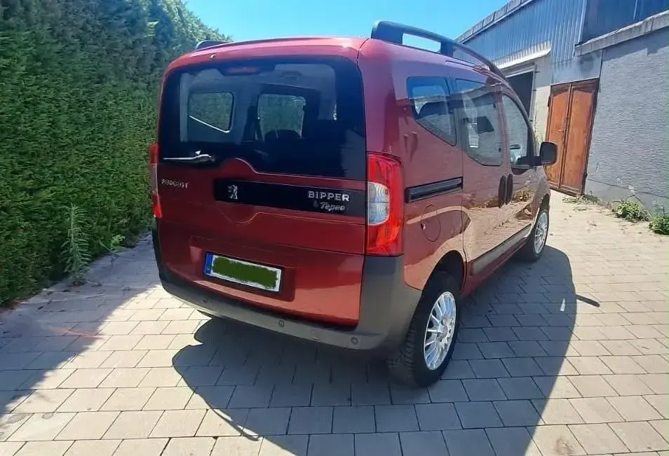 Gebraucht Peugeot Bipper 73 PS (53 kW) 2010 Andere farben Van / Kleinbus