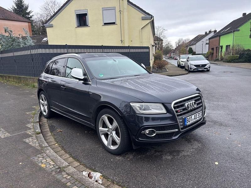 Grau Gebraucht 2013 Audi SQ5 Sport SUV | 12.690 € - Bild 1/4