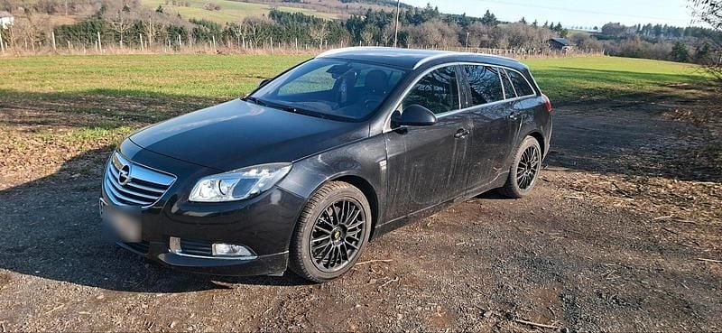 Gebraucht Opel Insignia OPC 260 PS (191 kW) 2009 Schwarz Kombi