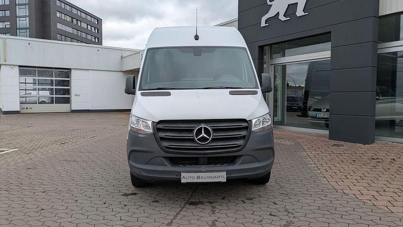 Gebraucht Mercedes Sprinter 163 PS (119 kW) 2019 Weiß Van