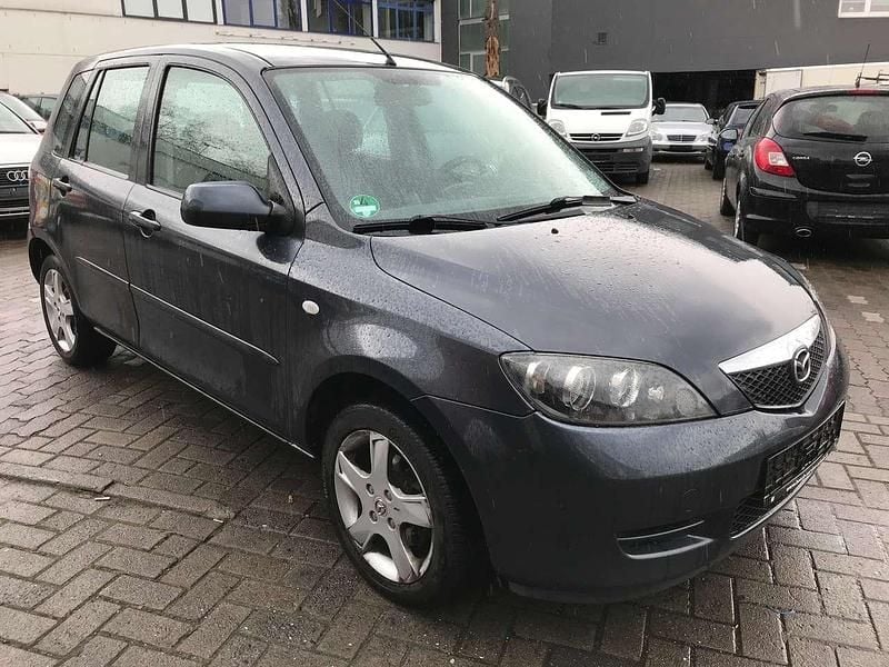 Gebraucht Mazda 2 Active 80 PS (58 kW) 2007 Grau Kleinwagen