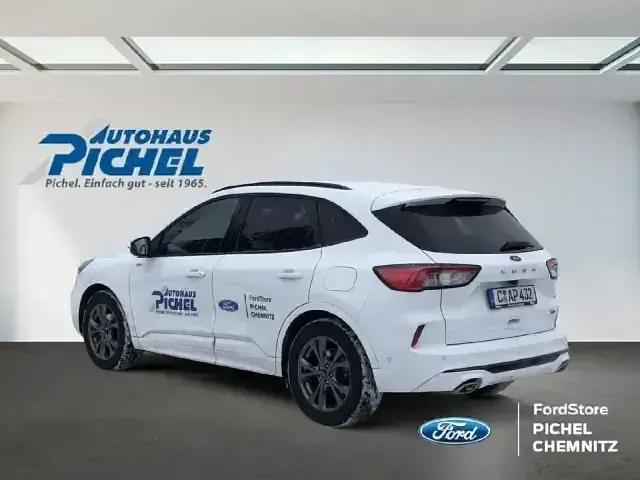 Gebraucht Ford Kuga ST-Line 190 PS (139 kW) 2023 Frostweiß SUV