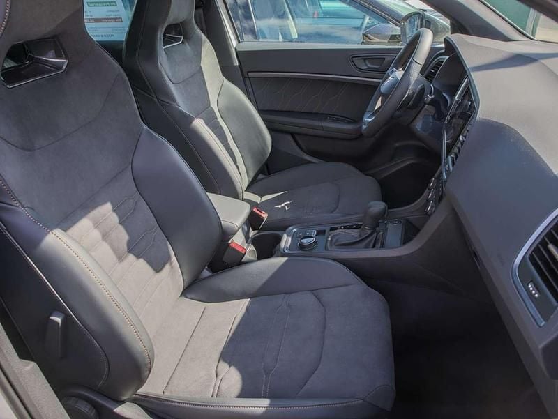 Neu Cupra Ateca 150 PS (110 kW) 2026 Bila weiss SUV